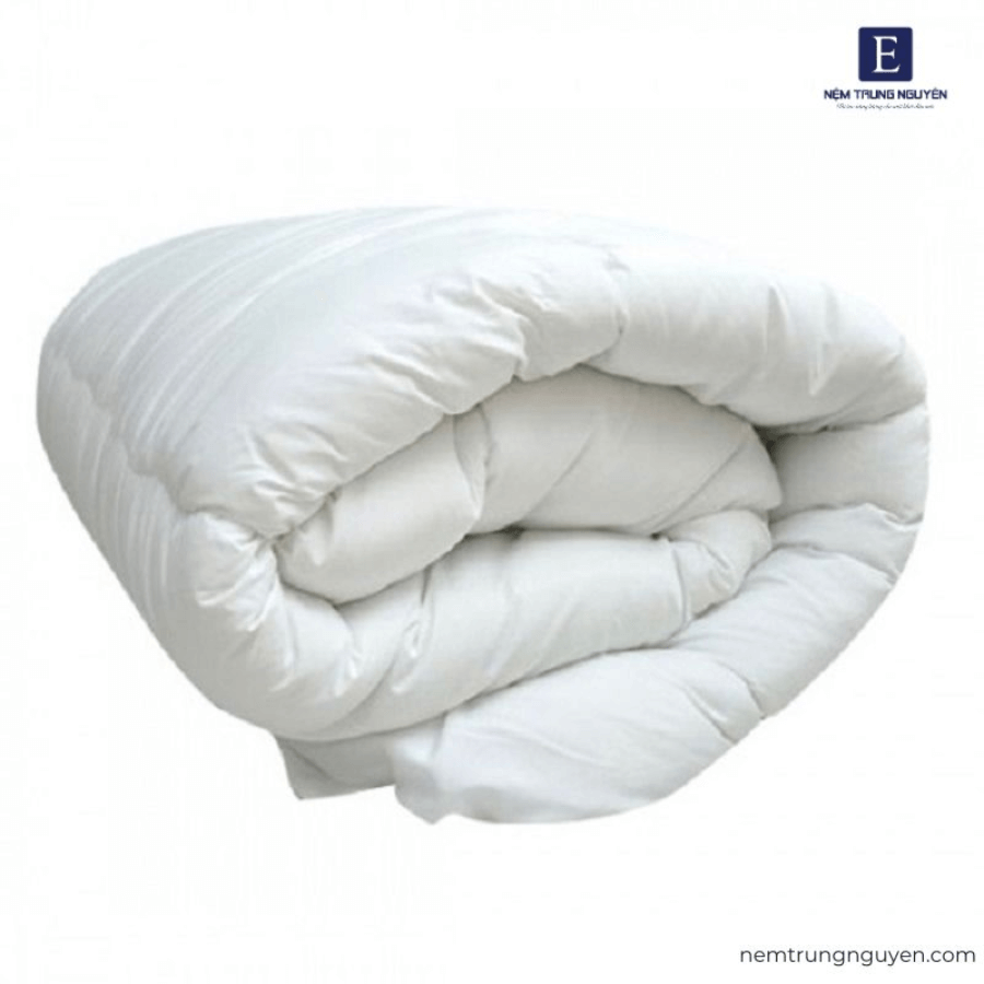 Top 8 các loại chăn mùa đông đáng mua dành cho bạn chan phao mua dong